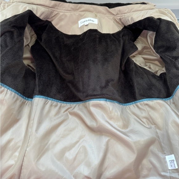 Calvin Klein Beige Quilted Women’s Detachable Hood Jacket (L) - Picture 9 of 12